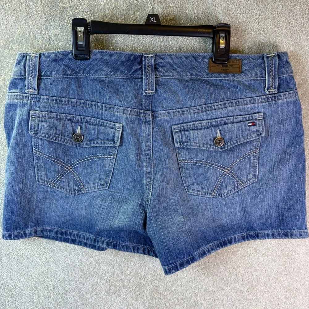 Tommy Hilfiger Denim Shorts Lot x2 Women 12 (34x4) Blue Mid Rise Pocketed 2 Pair - Picture 4 of 9